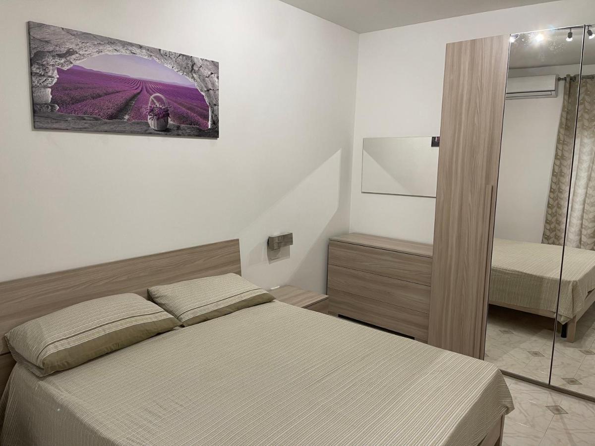 Oreto Apartment Palermo Buitenkant foto